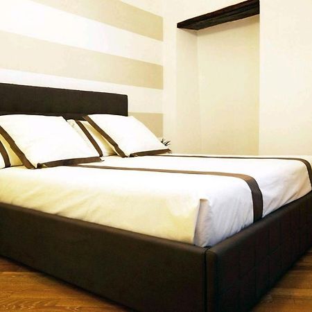Ventuno - Modern Apartment - Country & Lake Lovere Kültér fotó