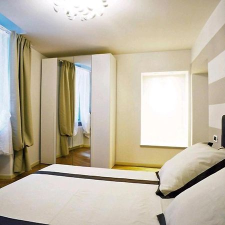 Ventuno - Modern Apartment - Country & Lake Lovere Kültér fotó